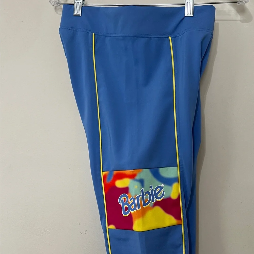 Puma X Barbie leggings - Picture 3 of 13